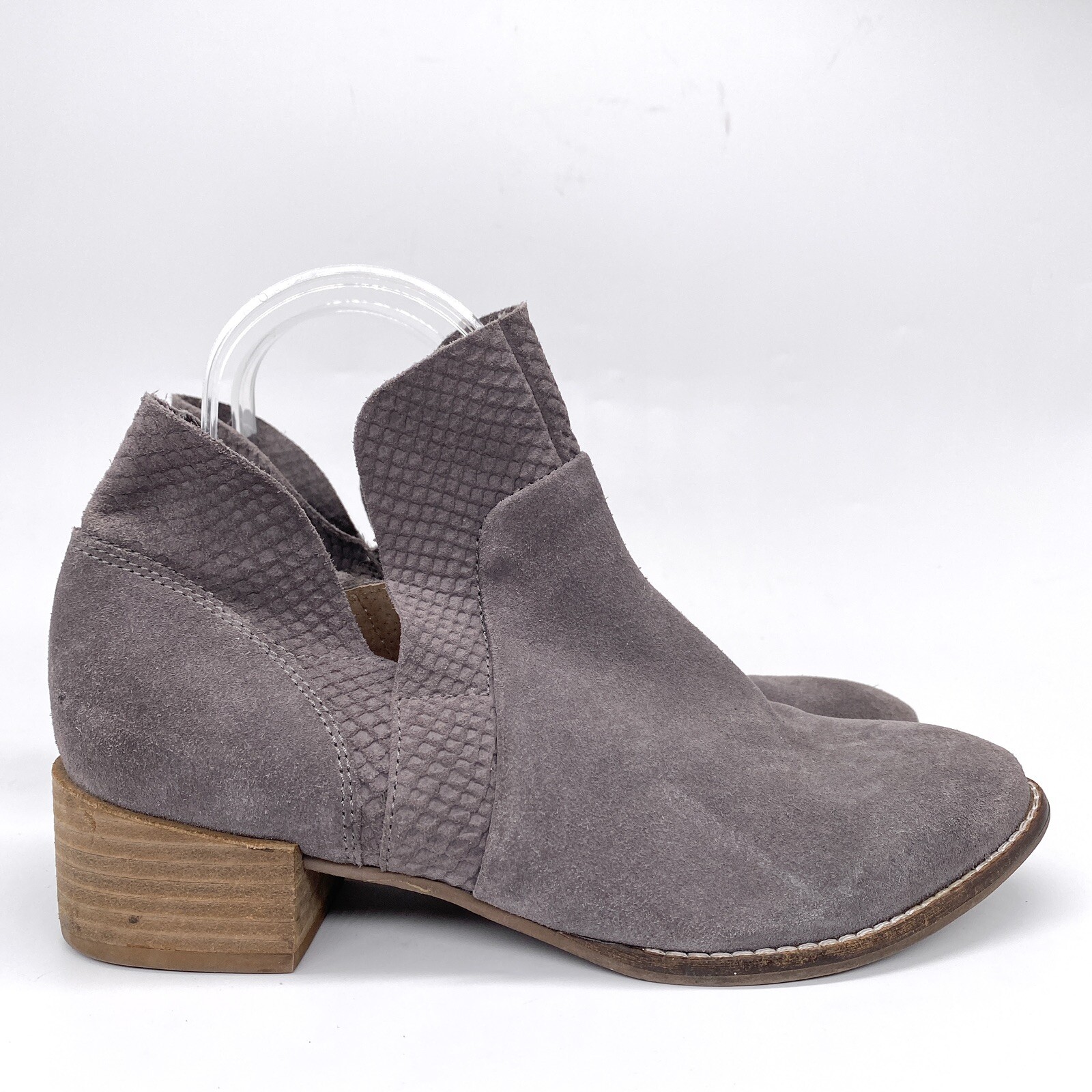 Seychelles Suede Score Ankle Booties Low Boots Leather Charcoal