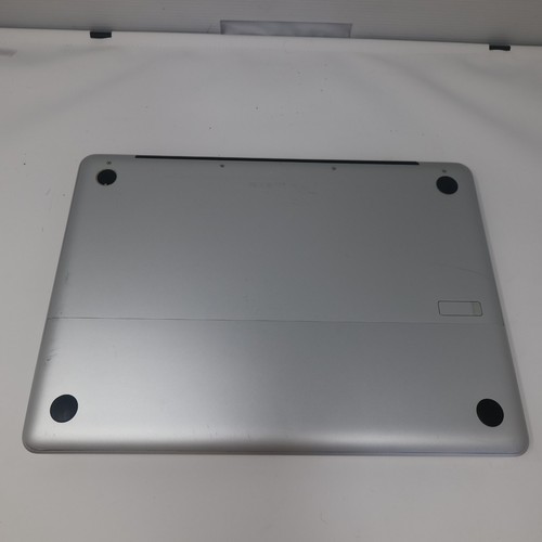MacBook Pro A1278 5,1 4GB Ram P8600 CPU 250GB HDD 15" Silver Faulty - Afbeelding 16 van 16