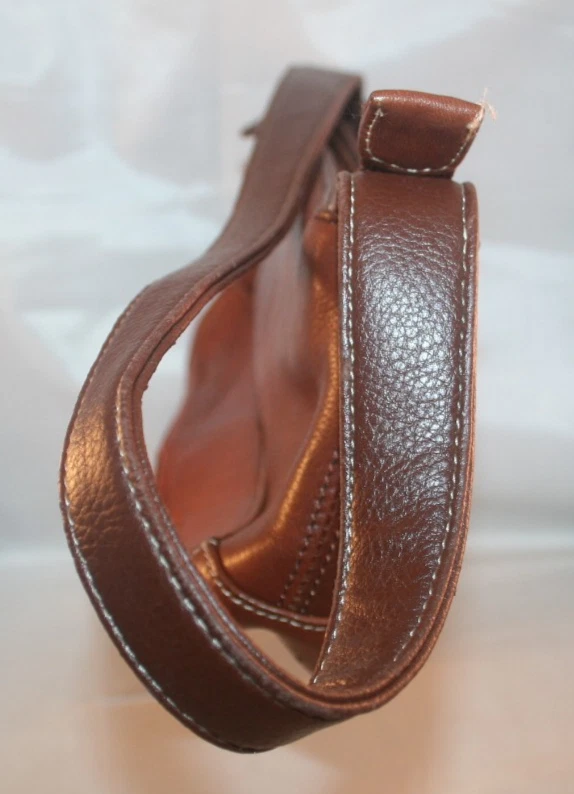 KENNETH COLE REACTION 小号皮革单肩包挎包手提包 - 二手 — 第 4/4 张图片