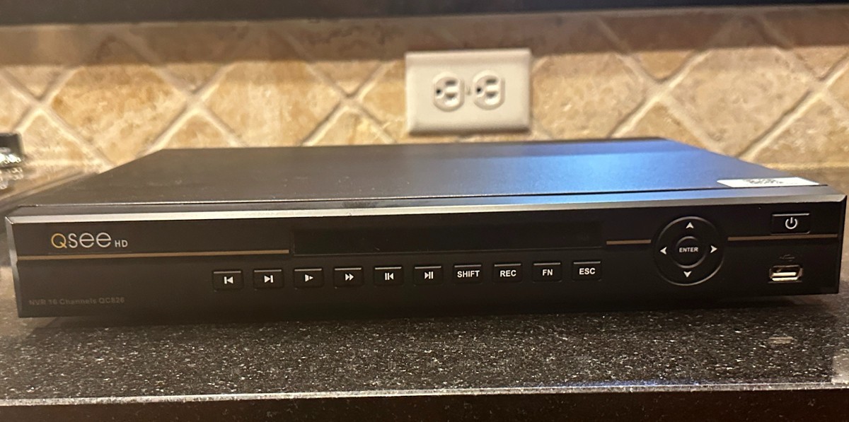 Q-See 16-channel 4K HD IP NVR 4TB Camera Recorder # QC826 No