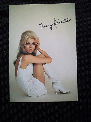 NANCY SINATRA /  6'' X 4'' POSTCARD