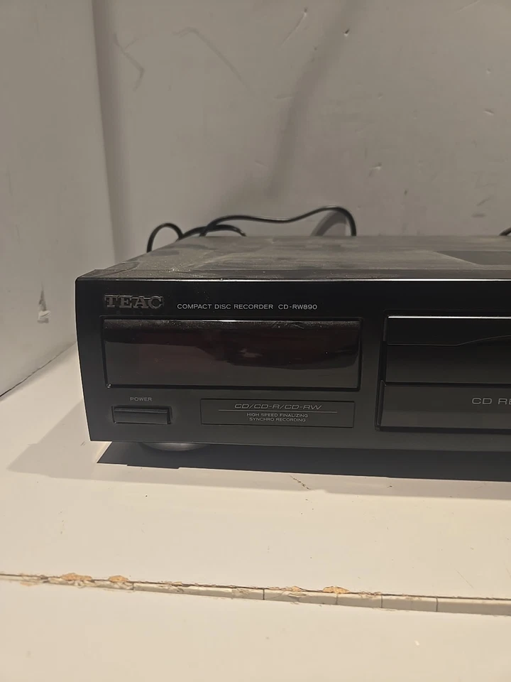 TEAC CD-RW890 Compact Disc Recorder S/PDIF, CD-R, CD-RW TESTED - Image 2 of 4