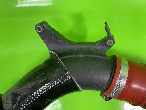 BMW 1 2 SERIES F40 F44 2X AIR CHARGE INTERCOOLER PIPES M135iX 2.0 PETROL B48E - Picture 3 of 13