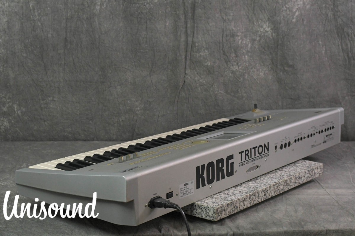KORG TRITON STUDIO 61 シンセサイザー　音源モジュール KORG triton 61 シンセサイザー 音源モジュール - メルカリ