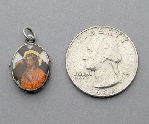 French, Antique Religious Sterling Pendant. Christ carrying the Cross, Reliquary - Picture 3 of 7