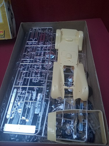 Kit Lindberg 1/24 Bugatti Royale Victoria - Picture 4 of 5