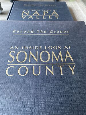 Beyond The Grapes: Napa Valley 洋書 Beyond The Grapes: Napa Valley
