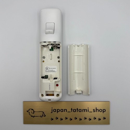 Nintendo Wii Controller Authentic OEM Wii Remote Strap Silicon Case - Picture 9 of 95
