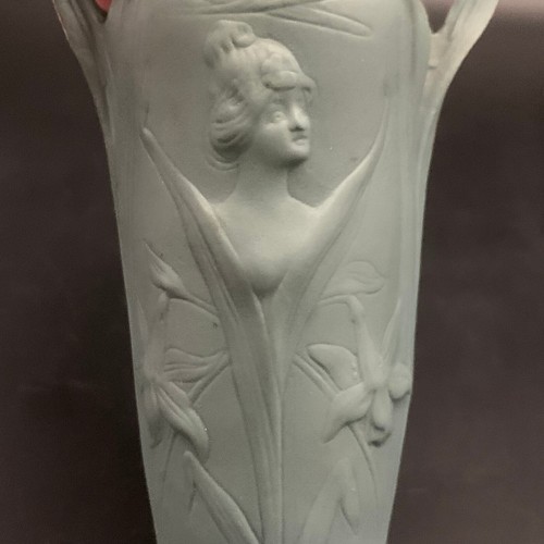 1910’s Schafer & Vater German Art Nouveau Jasperware Bisque Porcelain Bud Vase - Bild 9 von 15