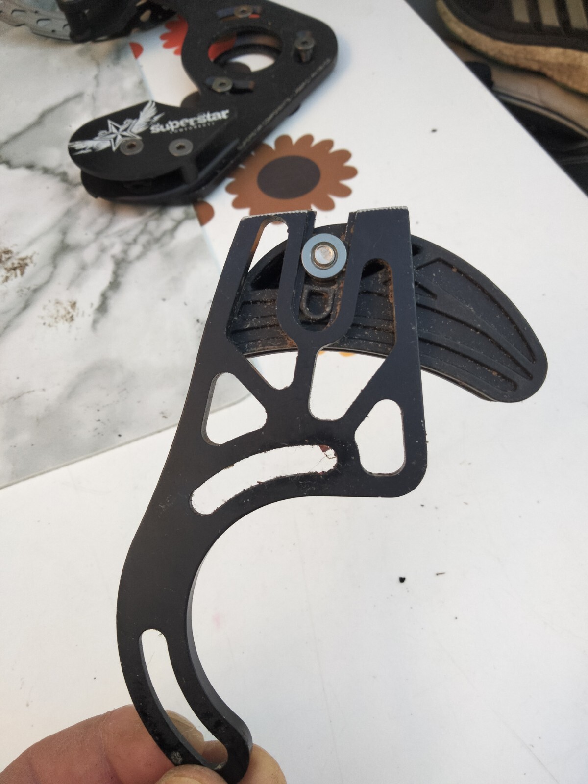 Picture 1 of 6