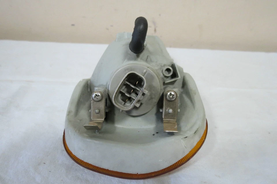 21037597 NUEVO GM OEM Luz de señal de giro lateral derecho derecha Foto 4 de 4