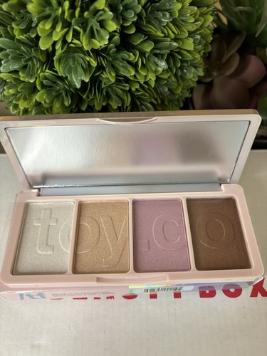 Toy Factory Dreamset One Highlighter Serum Palette 4 Shade Mirrored Compact NIB - Picture 2 of 2
