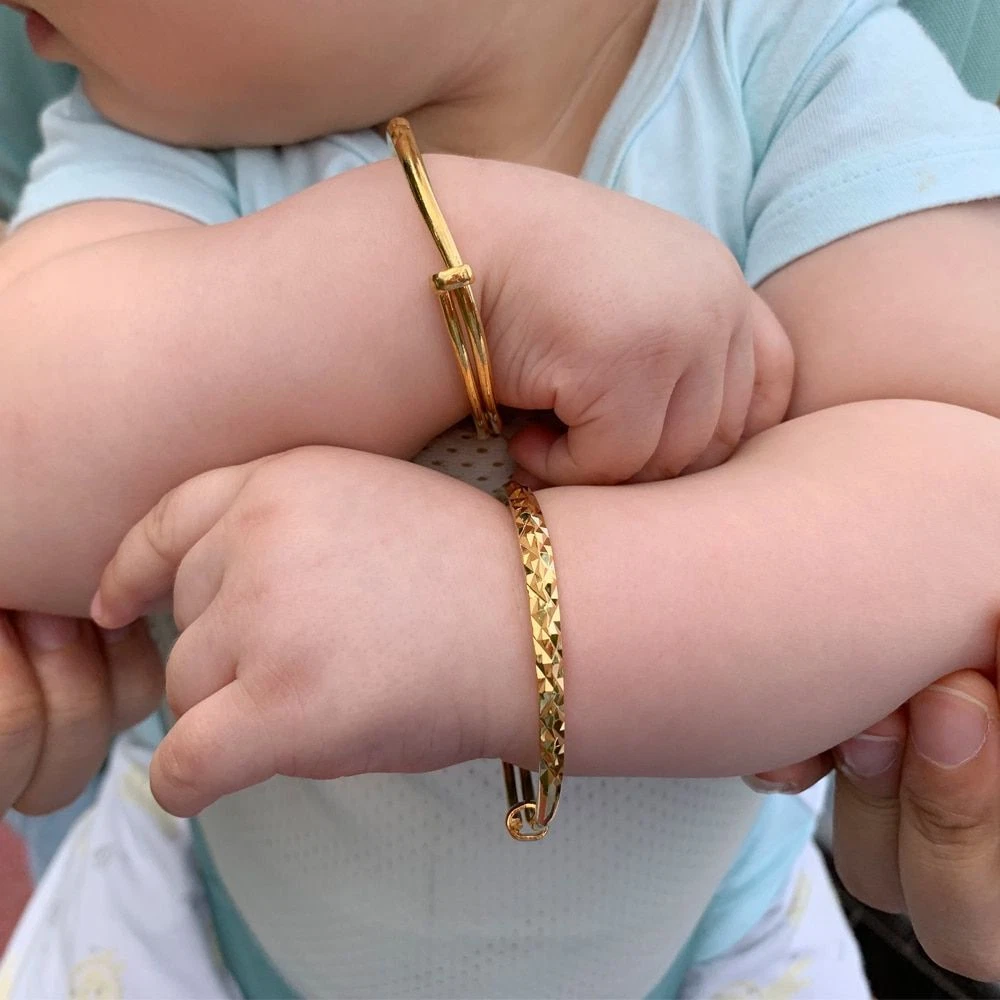 Amazon.com: Brilliant Bijou Children's Name Bracelet - ID Engraved Bracelet,  14k Yellow Gold Child Bracelet for Girls and Boys Real Gold ID Bracelet  (Not Plated or Filled): Clothing, Shoes & Jewelry