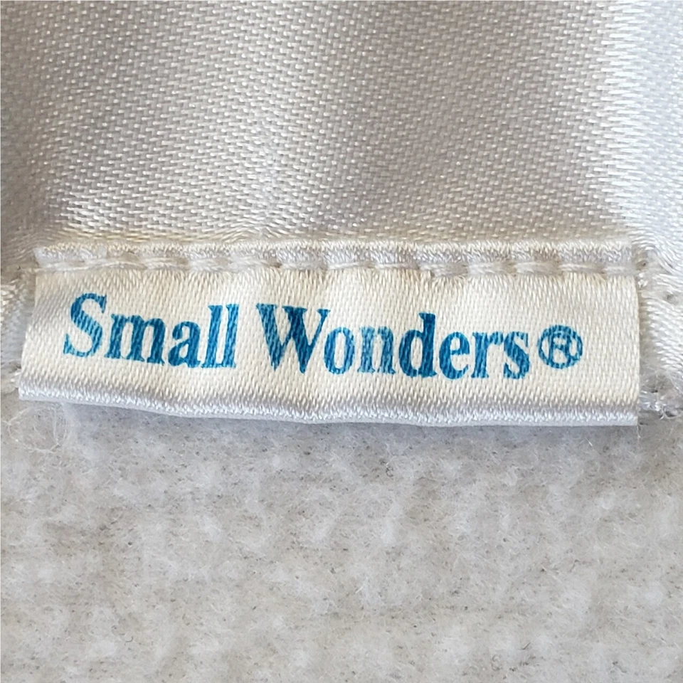 SMALL WONDERS Baby Blanket White Satin Trim Polyester 36" x 28" - Image 3 of 4