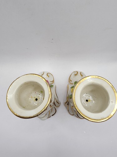 Vtg Pair of Dresden Germany Candlestick Candle Holder Pink Yellow Rose Gold Trim - Picture 6 of 8