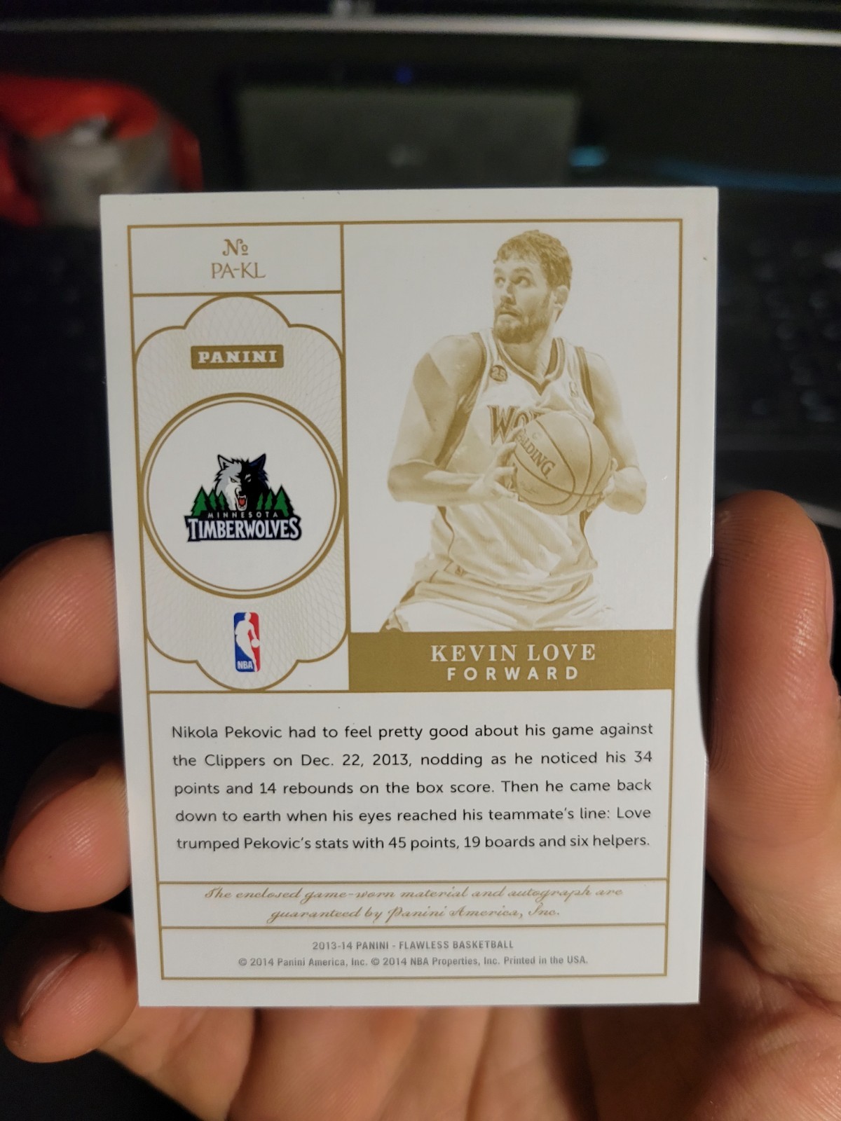 2013-14 Panini Flawless Kevin Love Patch auto /10 Gold Game Used view 4
