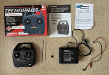 Acoms Techniplus AP 202/40  2 Kanal Quarzpaar 40 Mhz & Topaz Ladegerät Multi 6