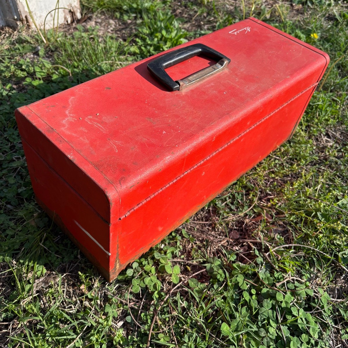 Vtg Kennedy KK-19 Red Metal Tool Box w/ Tray 19x7x7.5