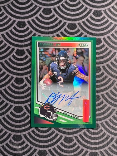 DJ Moore 2025 Score Football #254 Green End Zone Auto 6/6 Chicago Bears