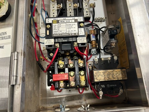 Interruptor de desconexión de arranque combinado fusible Square D 8538SCW33 8538 30A #5 - Imagen 3 de 6
