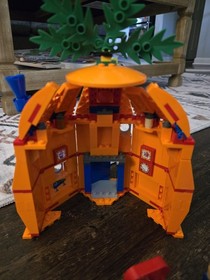2009 LEGO SPONGEBOB SQUAREPANTS GOOD NEIGHBORS BIKINI BOTTOM 3834 100% COMPLETE!