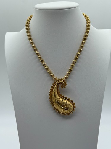 VTG Vendome Sighned Gold Tone Beaded Pendant Necklace Paisley Shaped Chunky READ