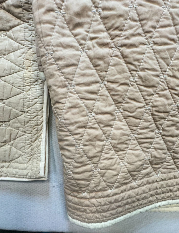 批量 oF 3 Martha Stewart 系列绗缝床罩和假棉 — 第 2/4 张图片