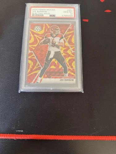 2020 Panini Mosaic Joe Burrow RC #201 Reactive Gold PSA 10