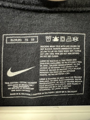 Nike Basketball Hoops Long Sleeve Shirt Kids XL (18-20) Black - Picture 2 of 5