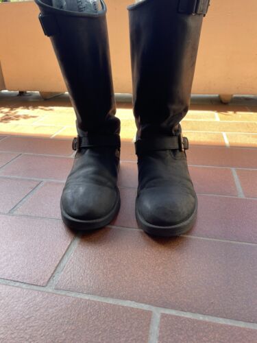 Stivali  donna Stelio Malori usati pelle nero num.38 ottimo Stato - Foto 1 di 4