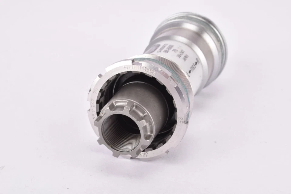 NOS Shimano Ultegra 9-speed #BB-6500 sealed cartridge triple BB in 118.5 mm ITA - Bild 3 von 4