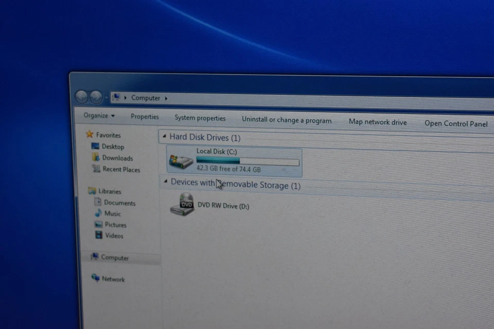 Dell Optiplex Desktop Quad Core i5-2500 3.3GHz 8GB RAM 80GB SSD Windows 7 64-Bit - Image 3 of 4