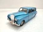 Vintage Dinky ROLLS ROYCE PHANTOM V Car with Driver - Light Blue