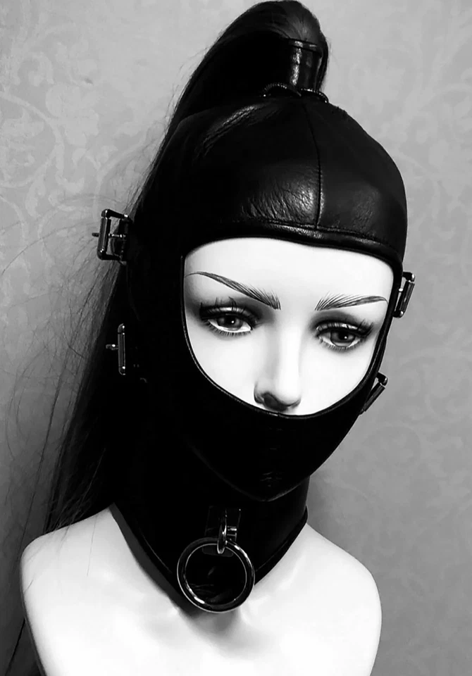 Máscara con capucha cola de caballo de cuero real con cuello ajustable y hocico Foto 4 de 4