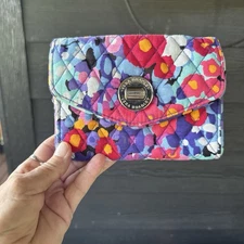 Vera Bradley Impressionista Accordion Wristlet  Wallet