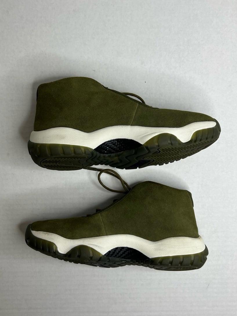 NIKE WMNS Air Jordan Future 'Olive Canvas' AR0726-300 Suede Shoes Women's 7.5 thumbnail 7