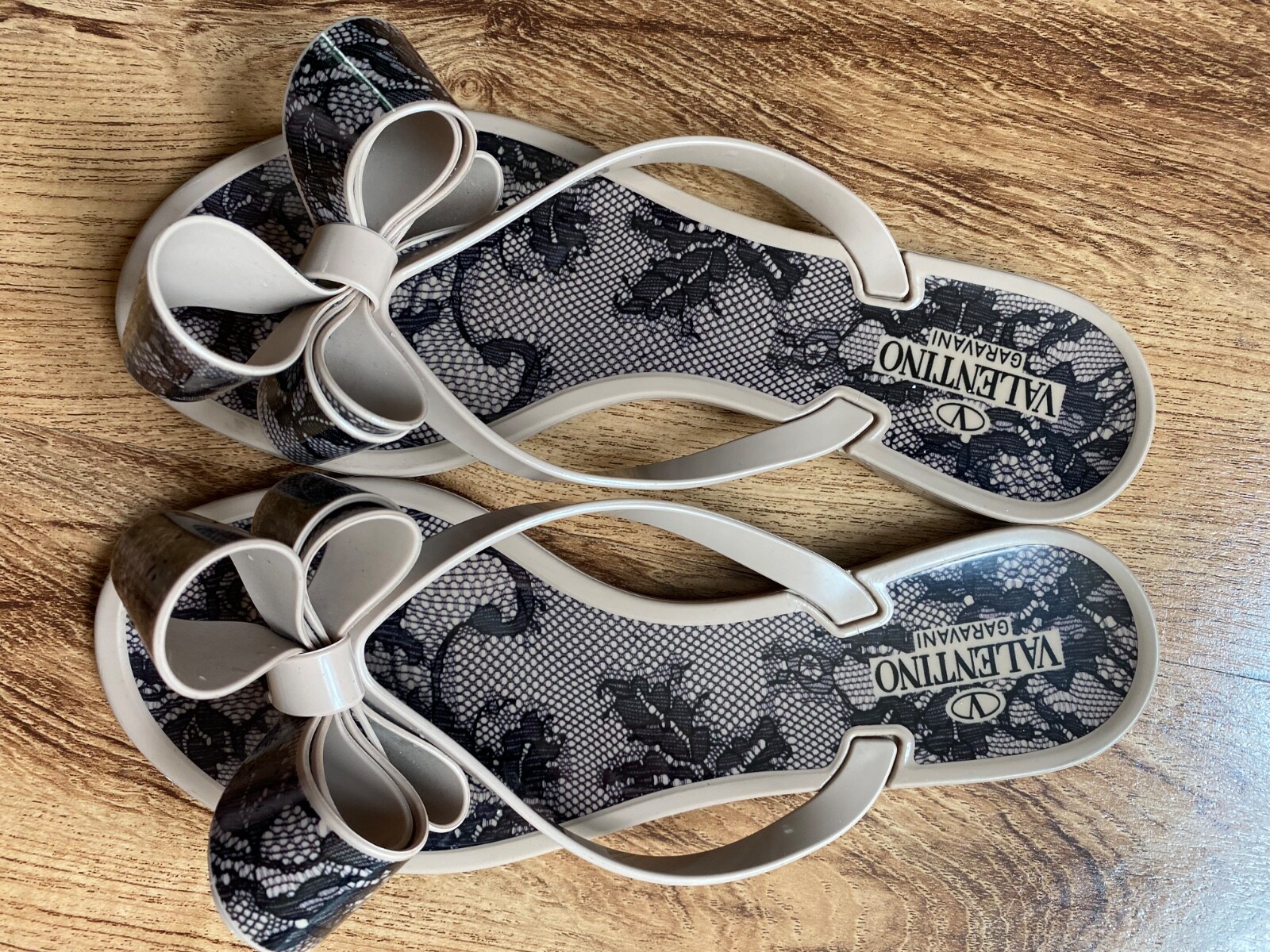valentino garavani pvc flip flops