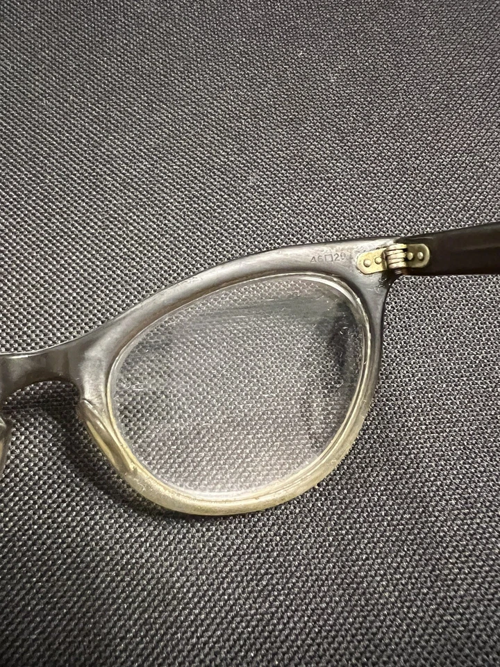 GAFAS DE SOL VINTAGE AÑOS 60 ESTILO BORDE CUERNO 46-22 G414 Foto 4 de 4