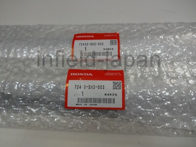 Genuine Honda DC2/4 Front Door Window Moulding ( PAIR ) - J.R Performance