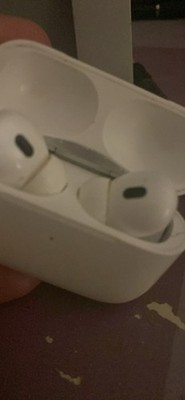 Apple AirPods Pro 2nd Generation with MagSafe Wireless Charging Case (USB C)...