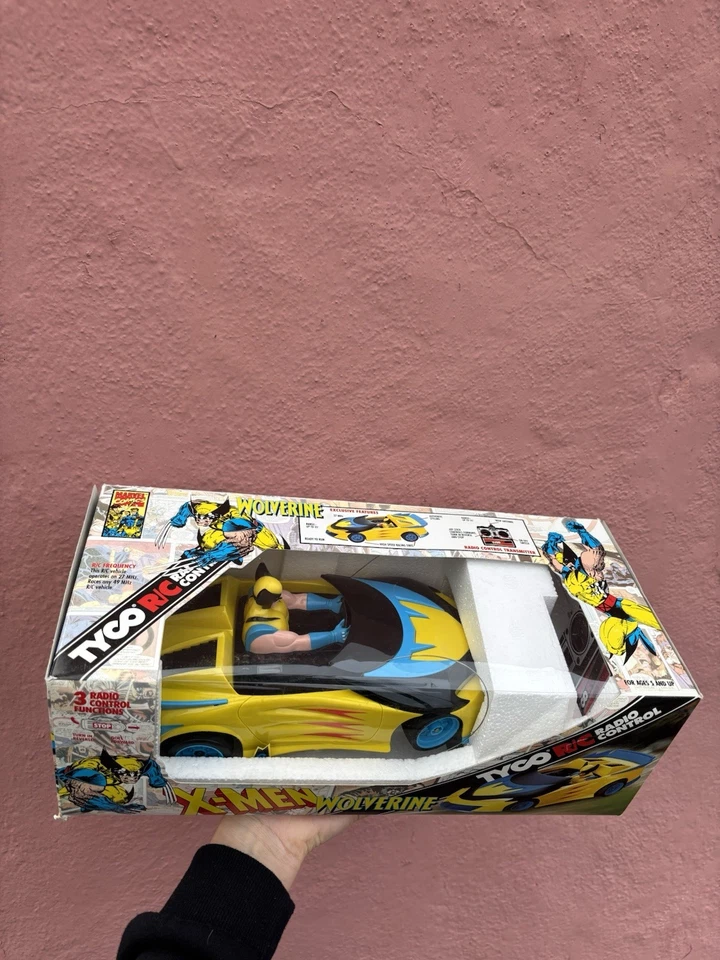 Coche de juguete de radiocontrol de colección TYCO Marvel Comics X Men Wolverine 1993 radiocontrolado Foto 3 de 4