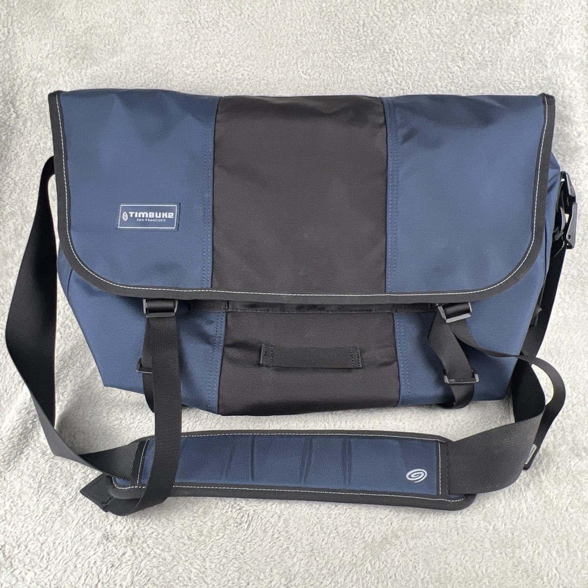 Timbuk2 Classic Messenger Bag LARGE Commuter Laptop Adjustable
