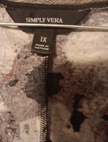 Women's Simply Vera Wang- Short Sleeve Shirt - Multicolor- Size: L - Picture 2 of 7