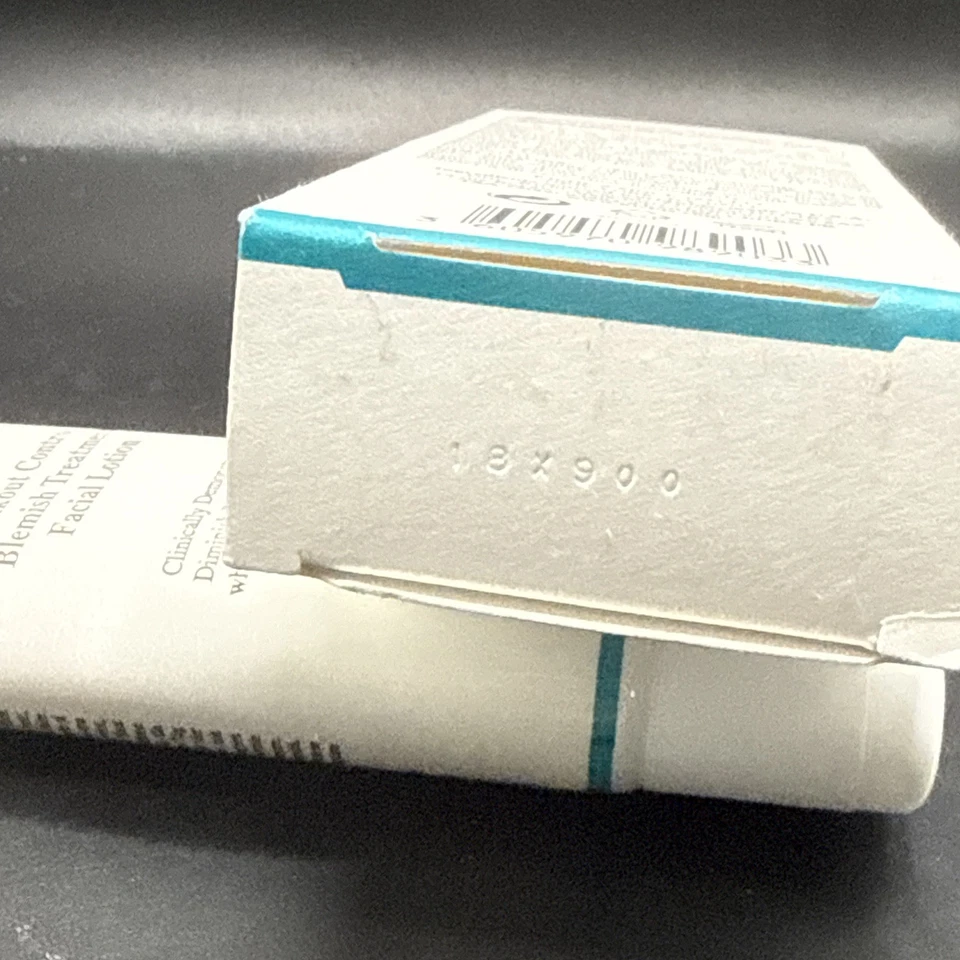 Kiehl's Breakout Control Blemish Treatment Facial Lotion 2oz 60ml  BNIB - Image 4 of 4