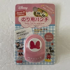 Daiso Bento Box Lunch - Minnie Mouse Bow Disney Nori Seaweed Punch