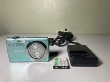 Nikon COOLPIX S220 digital camera Mint Green With Charger And Battery