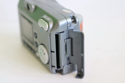 Canon Digital Camera PowerShot A40 2.0MP Silver Tested - Picture 6 of 9