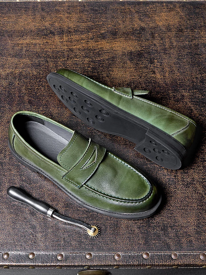 Mocasines para hombre de cuero genuino transpirables hechos a mano zapatos de negocios retro británicos Foto 3 de 4