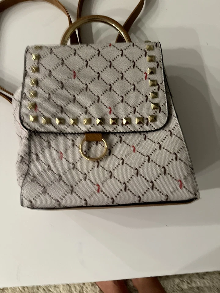 Mochila para mujer Baby Phat Y2K con estampado de logotipo (limpia por dentro) usada en excelente estado Foto 2 de 4