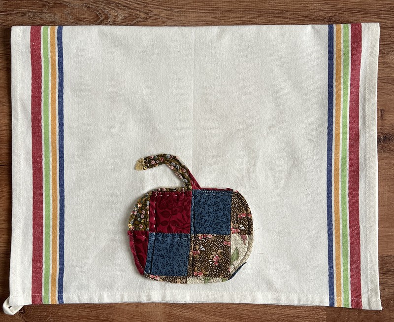 Farmhouse Autumn Quilted Appliqué Tea Towel. Dish towel Made From  Quilt